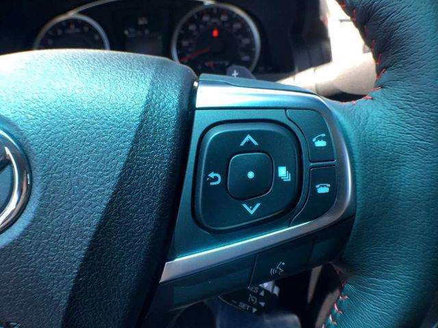 2017 Toyota Camry SE 4dr Sedan